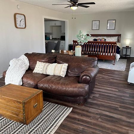 The Airstream Lodge Lubbock Ngoại thất bức ảnh